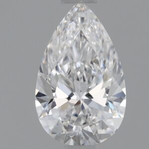 0.7 CT Pear