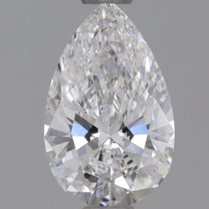 0.7 CT Pear