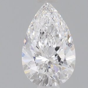 0.7 CT Pear