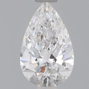 0.8 CT Pear