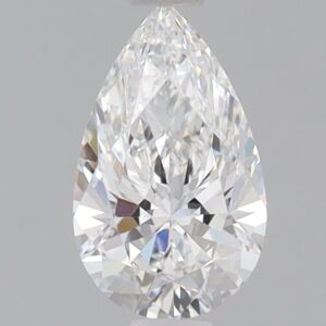 0.8 CT Pear