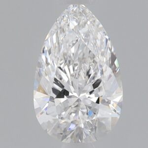 0.8 CT Pear