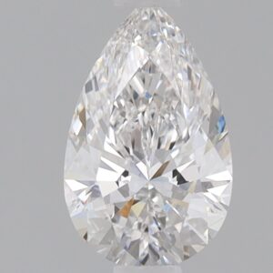 0.8 CT Pear