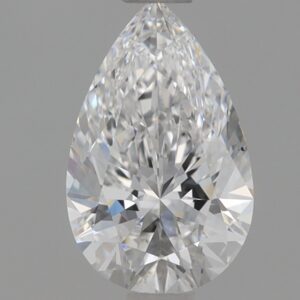 0.8 CT Pear