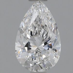 0.7 CT Pear