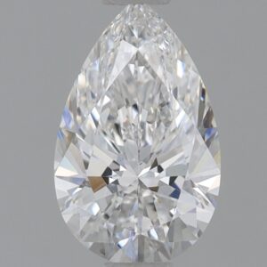 0.7 CT Pear