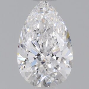 0.7 CT Pear