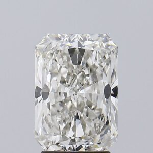 3.02 CT RADIANT