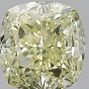 0.7 CT CUSHION