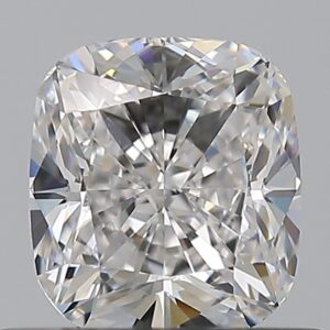0.7 CT CUSHION