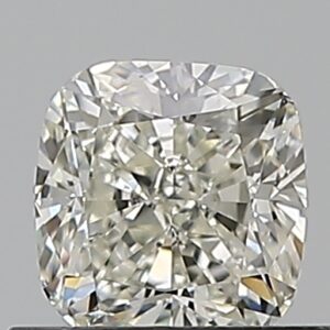 0.7 CT CUSHION