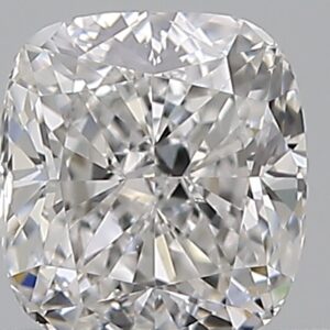 0.7 CT CUSHION
