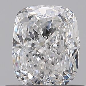 0.7 CT CUSHION