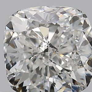 0.7 CT CUSHION