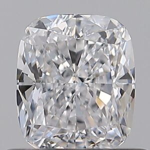 0.7 CT CUSHION