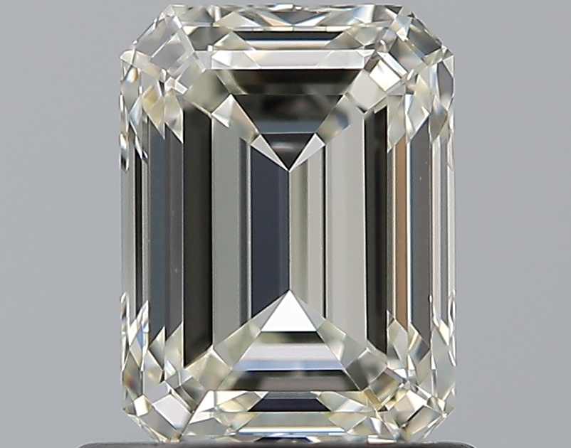 0.9 CT EMERALD