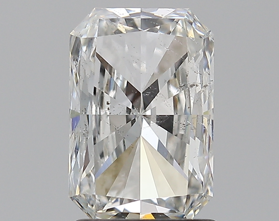 1.56 CT L RADIANT